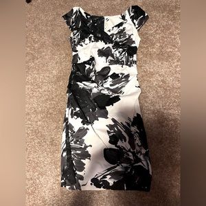 Suzi Chin Ruched Floral Dress Size 8
